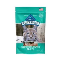Blue Buffalo® Wilderness™ Grain Free Chicken & Trout Soft-Moist Cat Treats 2 Oz(46843)